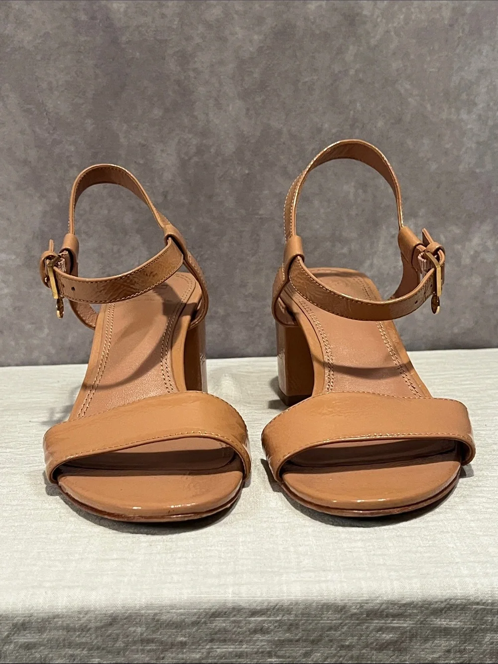 Tori Burch Laurel Tan Block Heel Sandals - Sleek Ankle Strap size 7